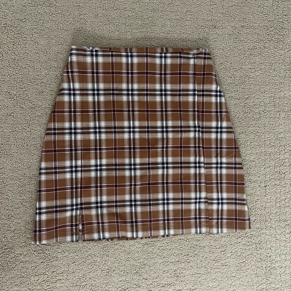 Brandy Melville skirt